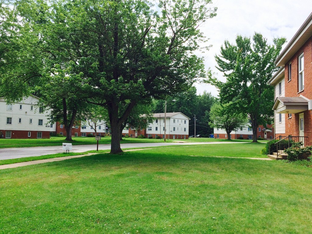 Seneca Oaks Youngstown, OH Apartments