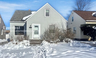 4217 Stilmore Rd in South Euclid, OH - Building Photo