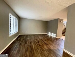 94 Cobblestone Creek in Peachtree City, GA - Building Photo - Building Photo
