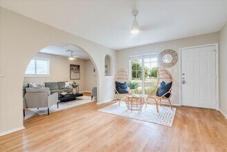 3103 Steck Ave in Austin, TX - Building Photo - Building Photo