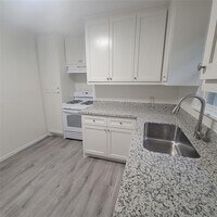 1320 Heights Blvd photo'