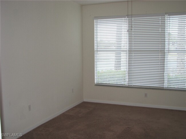 property at 9648 Hemingway Ln