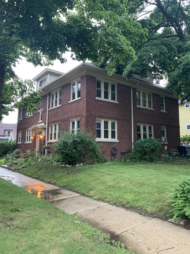 5702 W Galena St, Unit 2