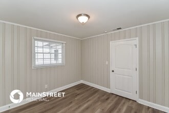 8467 Fairview Dr in Douglasville, GA - Building Photo - Building Photo