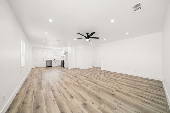 3504 Sandwood St in Lakewood, CA - Building Photo - Building Photo