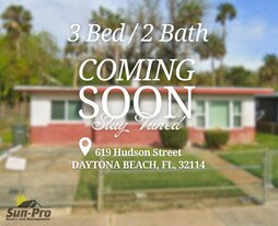 619 Hudson St in Daytona Beach, FL - Building Photo
