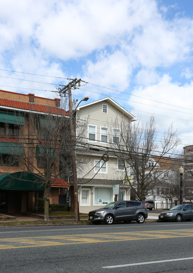 4403 Atlantic Ave in Atlantic City, NJ - Building Photo - Building Photo