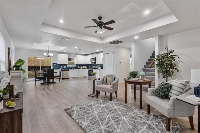 property at 1009 N Barrett Ave