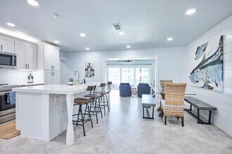 115 Beach Ln in Crystal River, FL - Building Photo - Building Photo