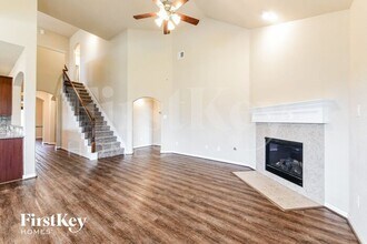 143 N Greatwood Glen Pl in Montgomery, TX - Building Photo - Building Photo