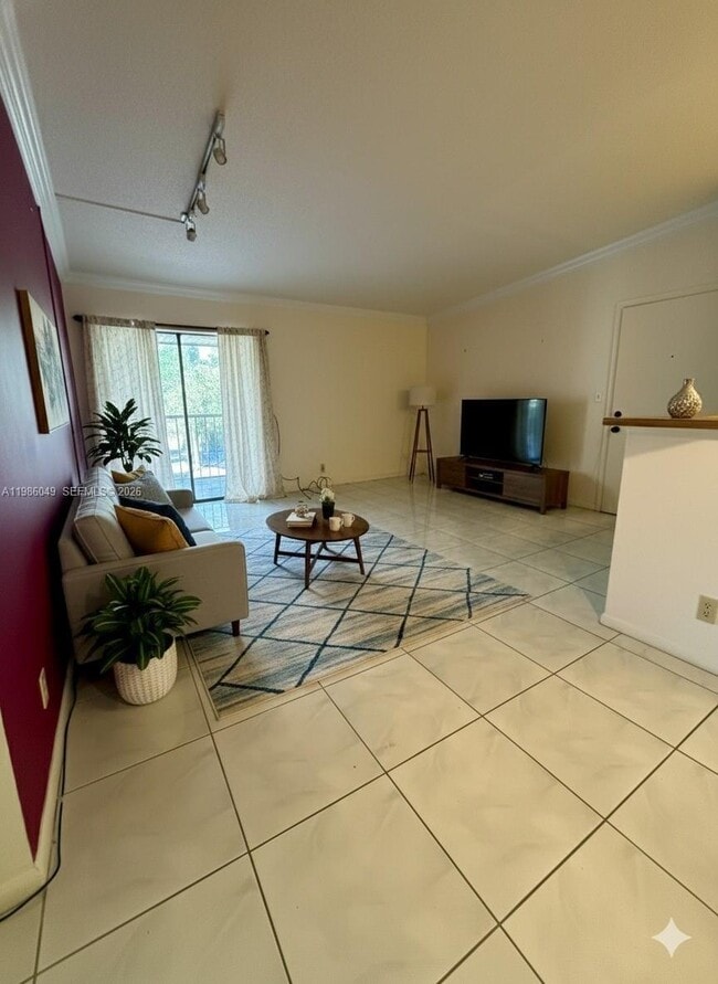 15500 Lakes of Delray Blvd in Delray Beach, FL - Building Photo - Building Photo