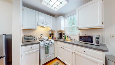 23 Jay St in Cambridge, MA - Building Photo - Building Photo