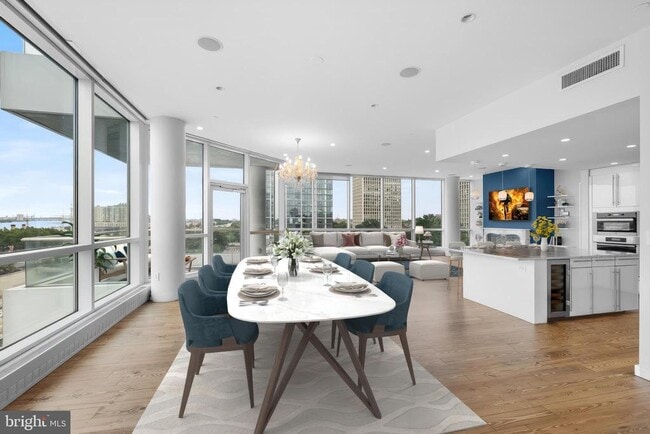 property at 101 Walnut St