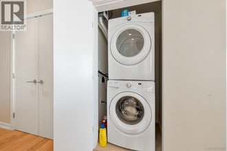 7008 River Pkwy in Richmond, BC - Building Photo - Building Photo