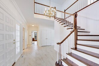 931 Coventry Dr in Lake Forest, IL - Building Photo - Building Photo