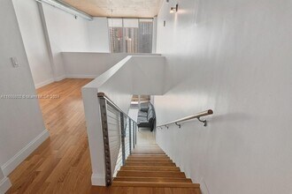 690 SW 1st Ct, Unit 2310 in Miami, FL - Building Photo - Building Photo