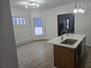 146 William St, Unit 146 in Pittston, PA - Building Photo - Building Photo