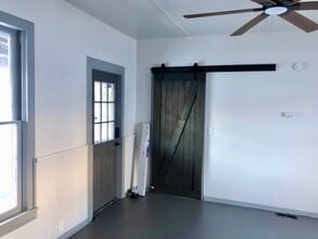 957 Osage Ave in Manitou Springs, CO - Building Photo - Building Photo