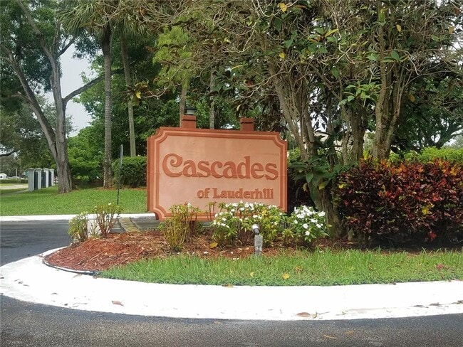 7710 NW 50th St, Unit 307