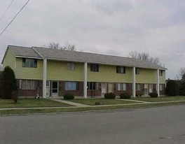 523 Stonyridge Rd Apartments