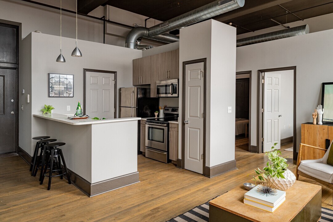 Lafayette Lofts in St. Louis, MO - Building Photo