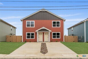 909 Martin Luther King Jr Ln in Temple, TX - Building Photo