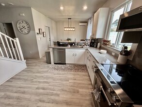 91-4088-4088 Hikuha St in Ewa Beach, HI - Building Photo - Building Photo