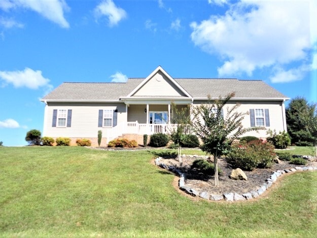 property at 123 Pen Ct