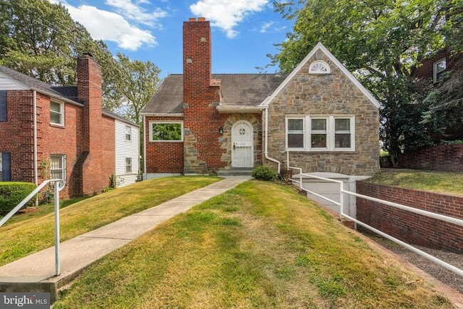 2107 Brighton Rd, Unit 16-103 in Hyattsville, MD - Building Photo - Building Photo