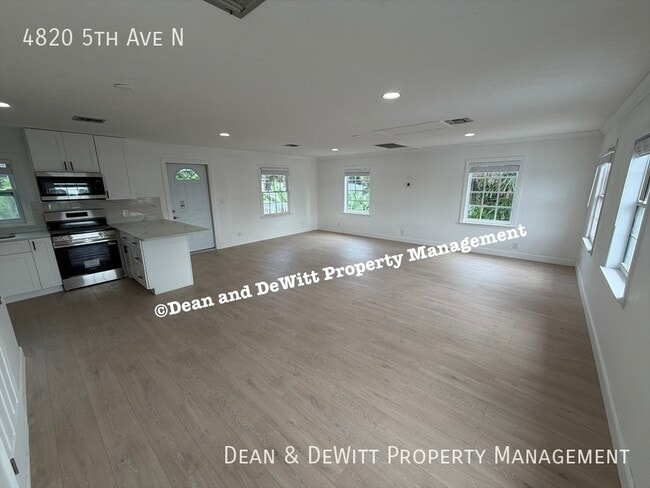 4820 5th Ave N in St. Petersburg, FL - Building Photo - Building Photo
