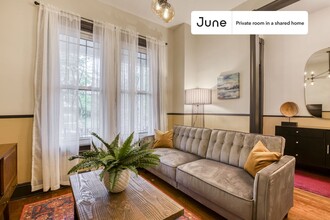 Private bedroom in 4 bed/2 bath Home in Washington, DC - Building Photo - Building Photo