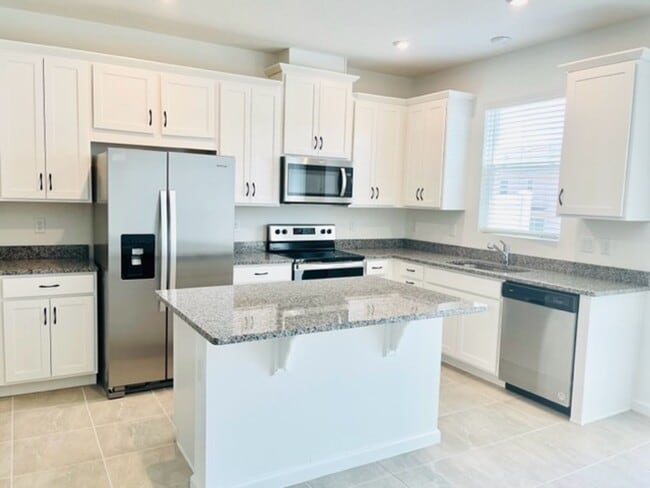 1137 Seaside Mist Trl in Kissimmee, FL - Building Photo - Building Photo