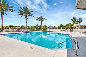 1541 Balfour Point Dr, Unit A in Royal Palm Beach, FL - Building Photo - Building Photo