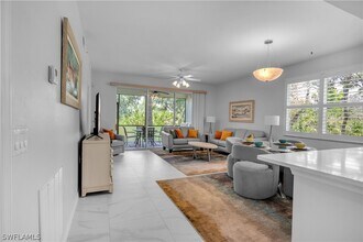 20922 Island Sound Cir in Estero, FL - Foto de edificio - Building Photo
