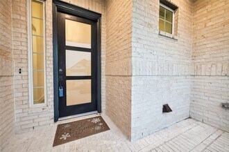 2210 Cherry Brg Ln in Tomball, TX - Building Photo - Building Photo