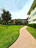 2501 S Ocean Blvd, Unit 3040 in Boca Raton, FL - Building Photo