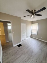 1911 Brentnell Ave in Columbus, OH - Building Photo - Building Photo