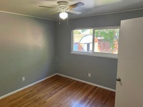 2361 Thompson Way in Sacramento, CA - Building Photo - Building Photo