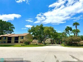 21938 Remsen Terrace in Boca Raton, FL - Building Photo - Building Photo
