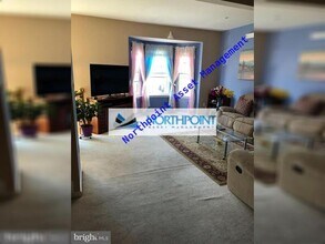 5810 Blue Sky in Elkridge, MD - Building Photo - Building Photo