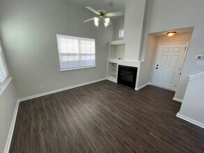 906 W Oaks Dr in Woodstock, GA - Building Photo - Building Photo