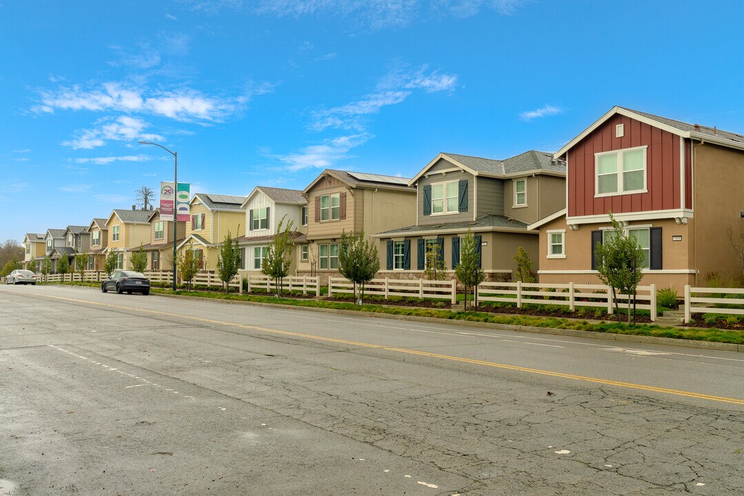 Heritage at Mitchell Village in Citrus Heights, CA - Building Photo