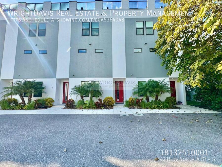 4215 W North A St in Tampa, FL - Building Photo