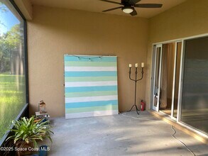 491 Easton Forest Cir SE in Palm Bay, FL - Building Photo - Building Photo