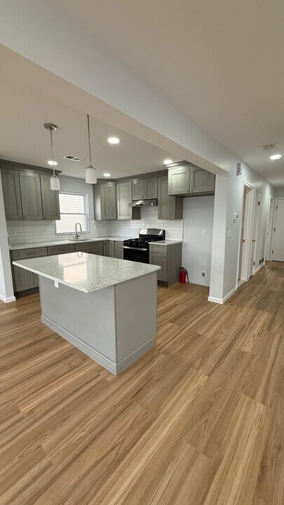 434 S 5th St, Unit 434 S 5th St in Elizabeth, NJ - Foto de edificio