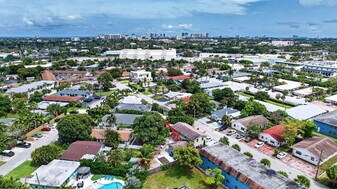 711 NE 14 St in Fort Lauderdale, FL - Building Photo