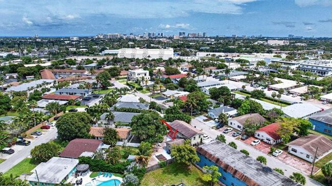 property at 711 NE 14 St