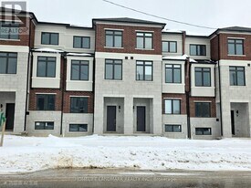 5 Victor Metcalf Ln in Richmond Hill, ON - Building Photo