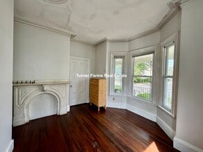 76 Curtis St, Unit 1 in Somerville, MA - Building Photo - Building Photo