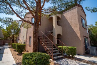9580 W Reno Ave in Las Vegas, NV - Building Photo - Building Photo